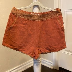 Loveriche boutique shorts